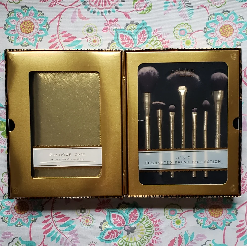 Polish'd Set of 8 Brush Collection & Glamour Case NWT